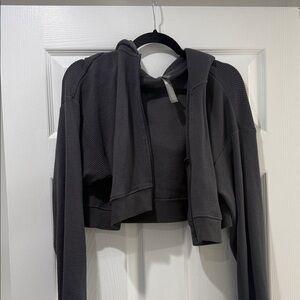 Skims dark grey waffle cropped jacket. Size small